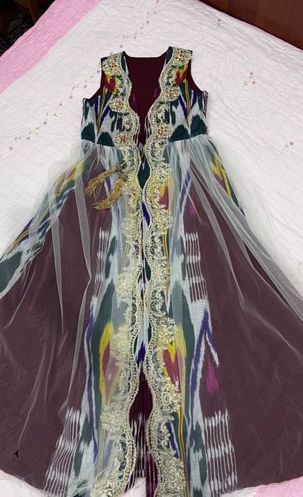 Ансамбль чопони сотилади