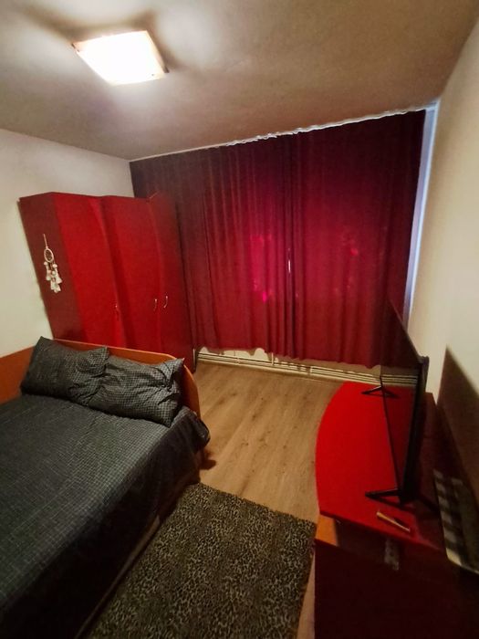 Vand apartament doua camere 43000 euro,