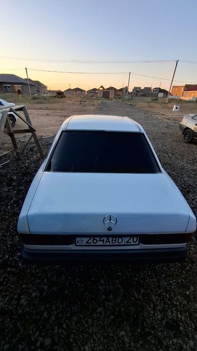 Мерседес 190 сатылады