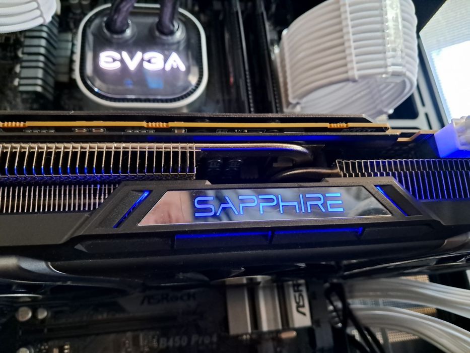Gaming PC Ryzen 5 3500x Sapphire rx vega 64 8gb