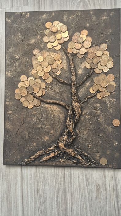 Дърво на парите  различни видове