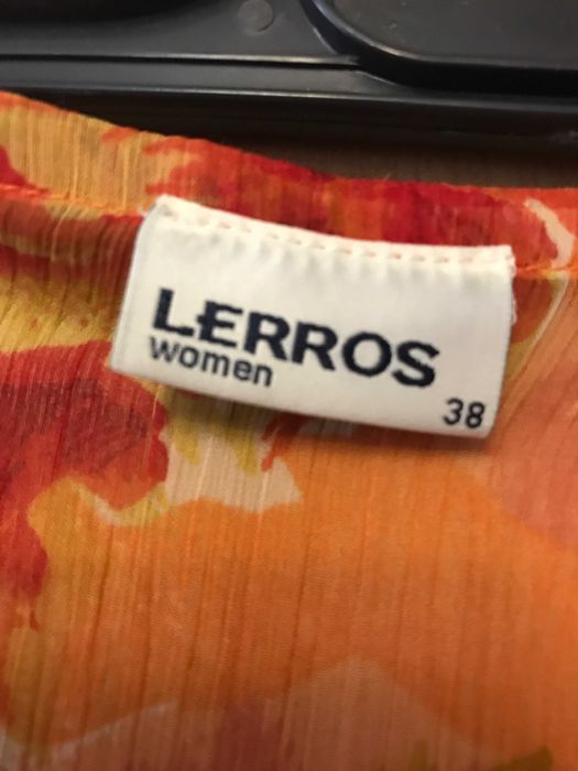 Яркая накидка. Туника