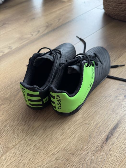 Ghete fotbal cu crampoane marimea 36