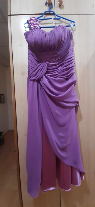 Бална рокля пепел от рози