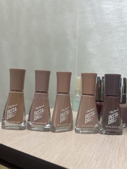 Лак и гели для маникюра