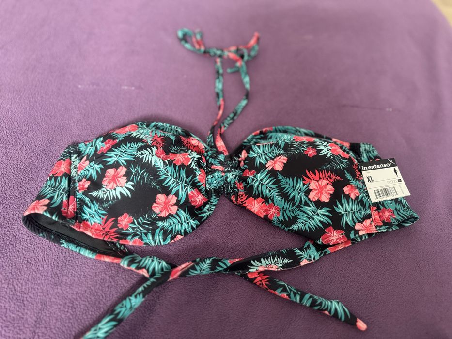 Costum de baie XL NOU