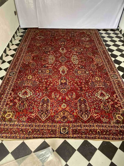 Голям килим 4м х 3м за 200лв