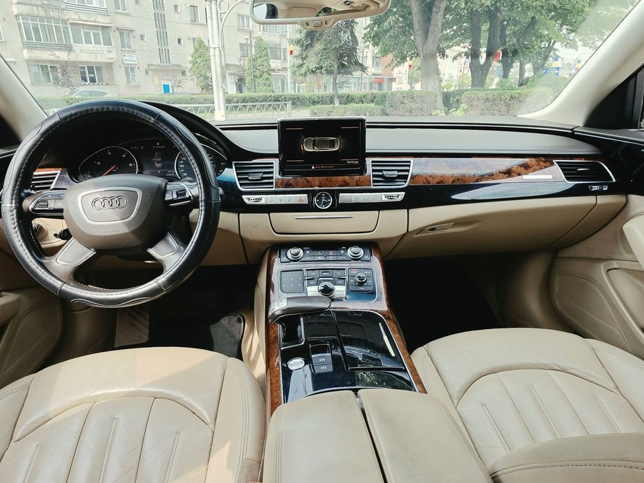 AUDI A8 2011 — imagine 5