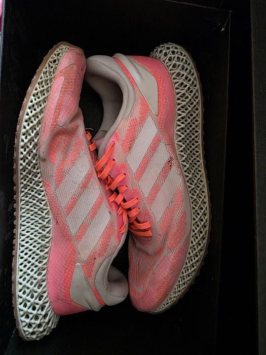 Маратонки найк...