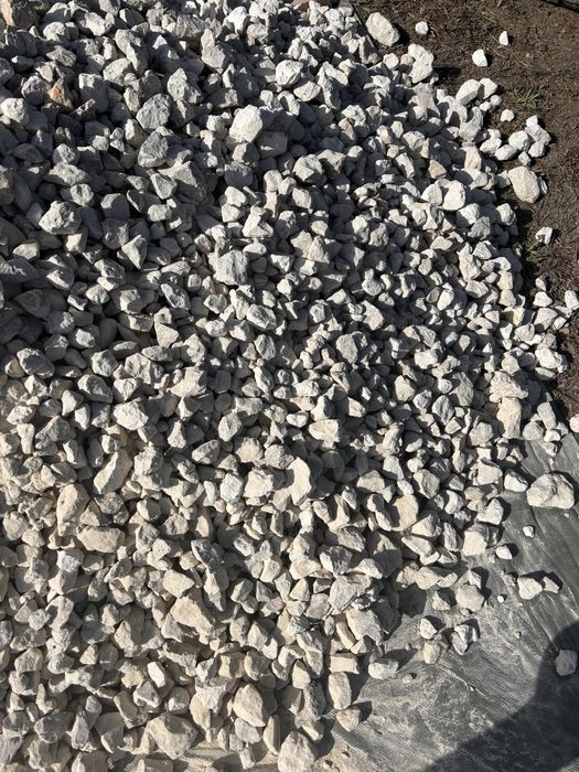 Vand piatra nisip pamant vegetal