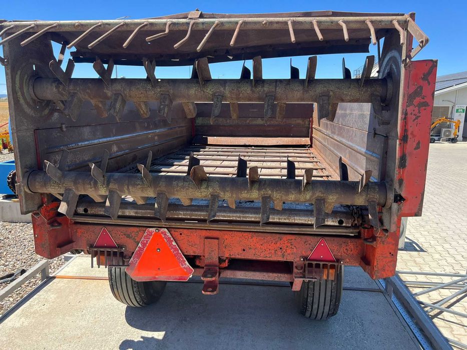 Ремарке за тор – 4 тона, с осова спирачка