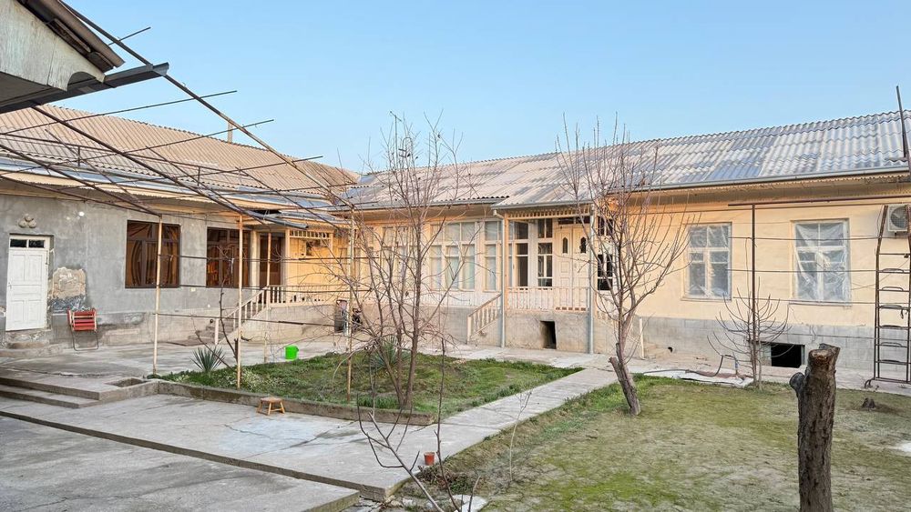 Srochna xovli joy sotiladi