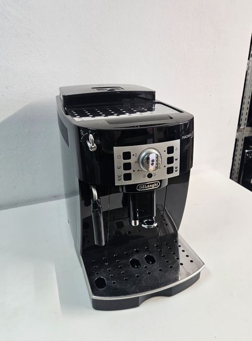 Delonghi Magnifica S