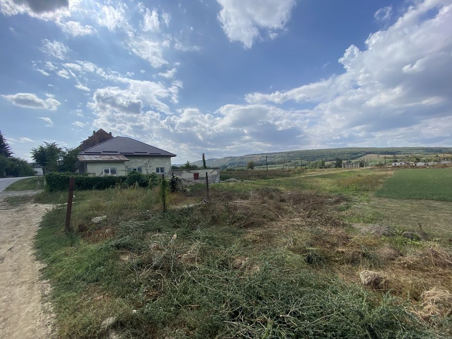 Teren de vanzare intravilan 720 mp