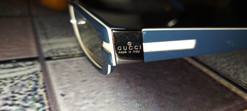 Vand ochelari Gucci