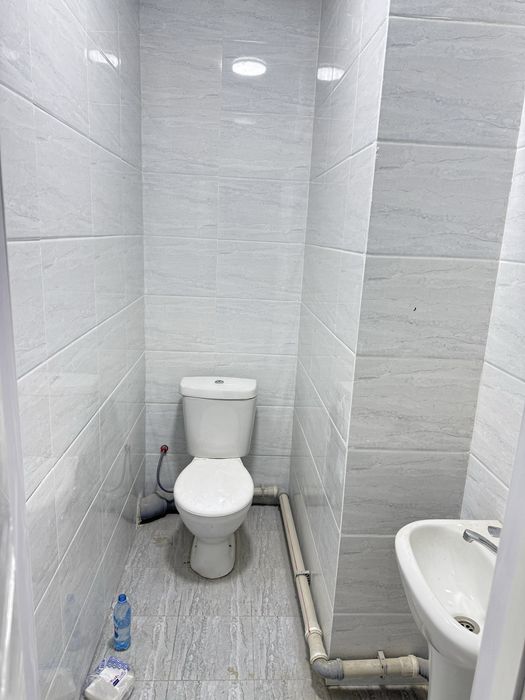 Kvartira sotiladi 2 xona Yakkasaroy qushbegi 92 kv/m Hilmar ж/к