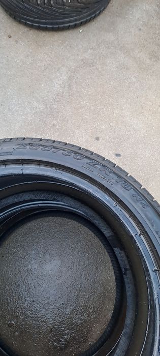 Гуми 285.30.18 Пирели внос от Германия без кривини и жаби нямат напука
