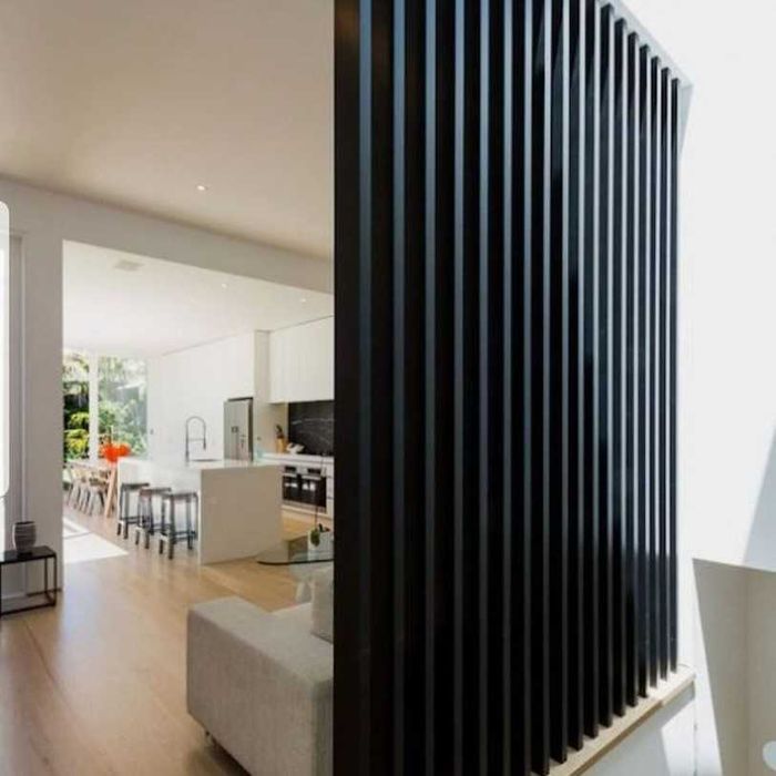 Декоративен профил за преграждане