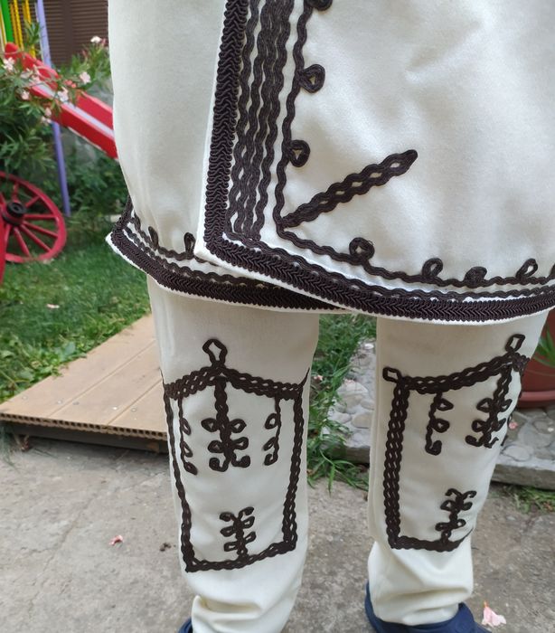 Граовска мъжка  носия