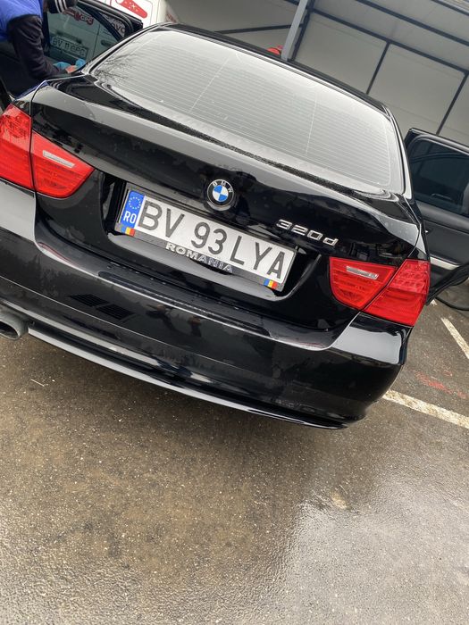 Bmw 320D automat 2011