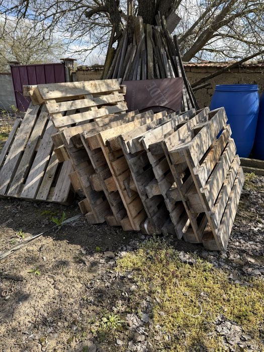 Палети  втора употреба налични 70 бр