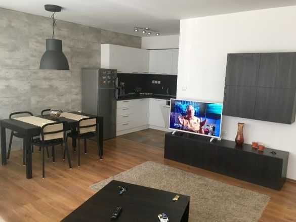 Дава се под наем Двустаен апартамент в Бургас, Лазур - 70 кв.м за 153 € - Снимка #9