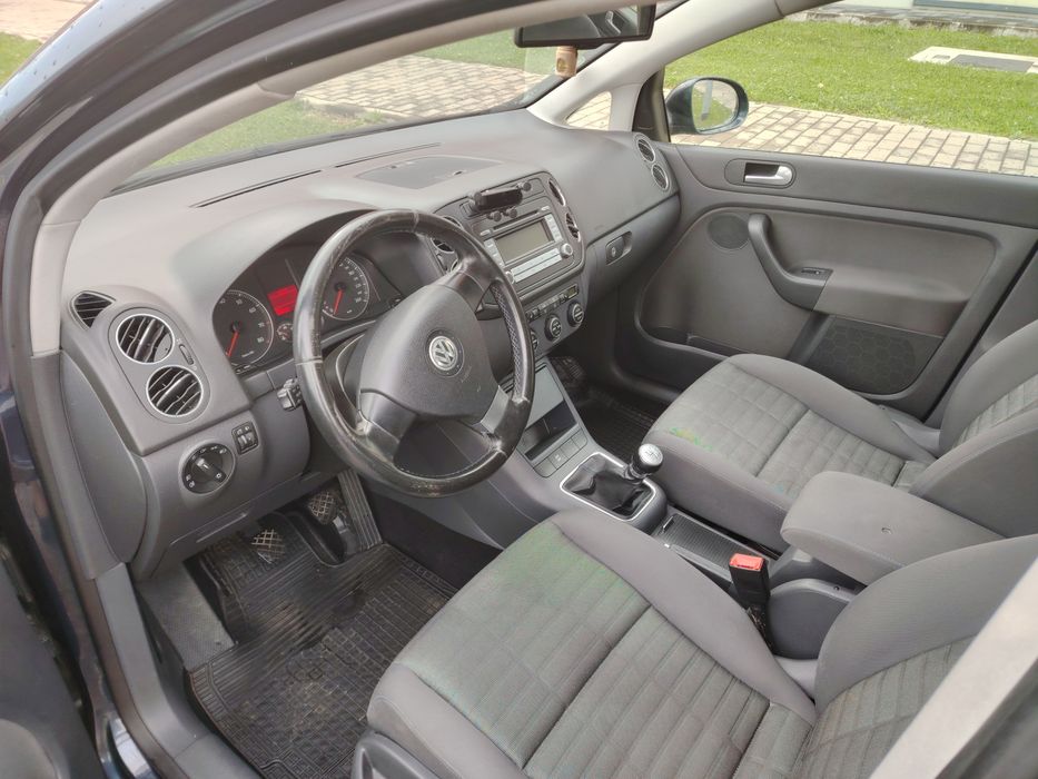 Golf 5 plus  2007