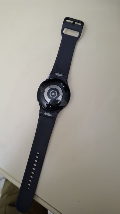 Часы самсунг вотч 6