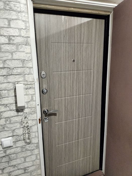 Продам двухкомнатную, улучшенная