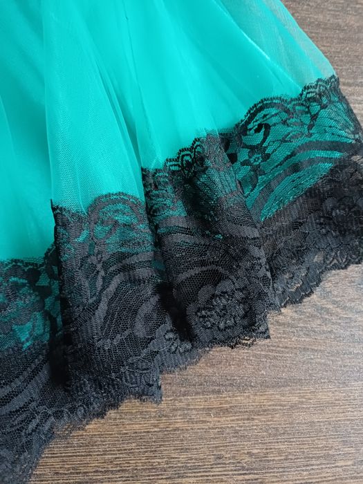 Rochie ocazie dantela si tulle