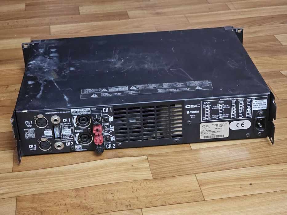 Нерабочий усилитель мощности QSC PLX1602