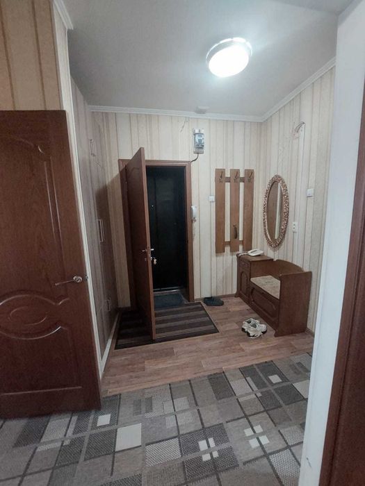 Продам 2 комнатную квартиру