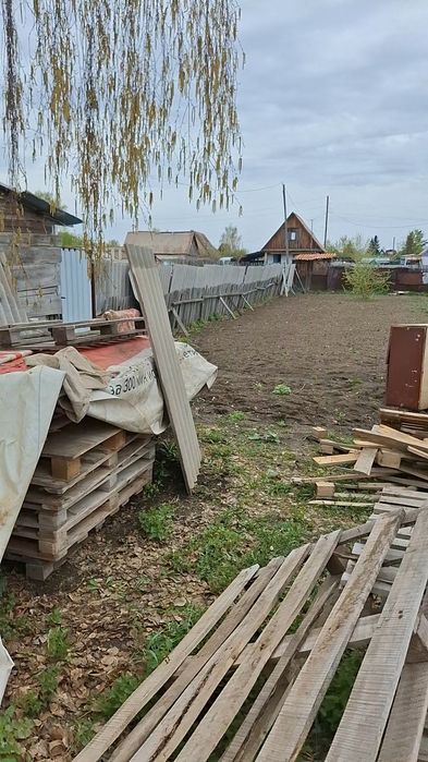 Дача со скважиной и светом