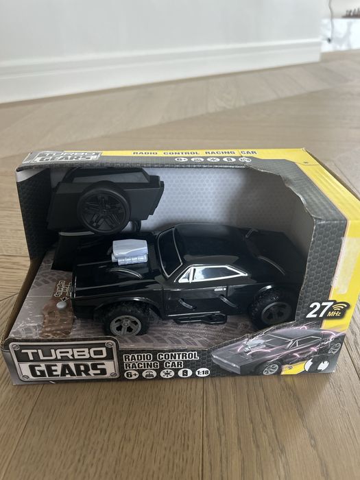 Mașină de curse TURBO Gears