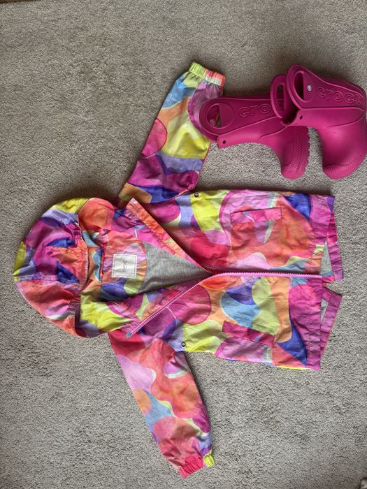 Комплект за дъжд - яке 92-98 Next, гумени ботуши Crocs 9 (25-26)