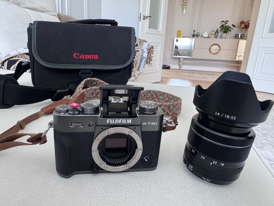 Fujifilm x-t30 с обьективом