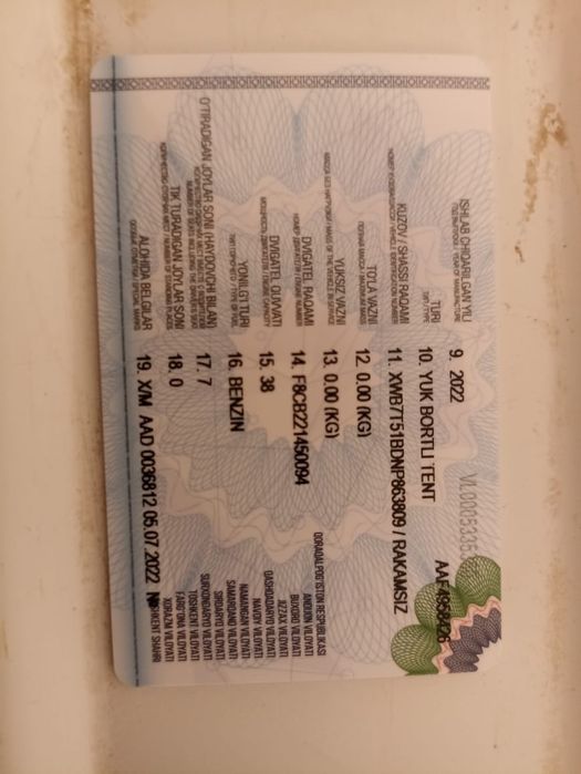 Labo moshina sotiladi.Yili yangi
