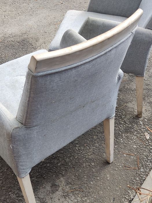 Кресла деревянные