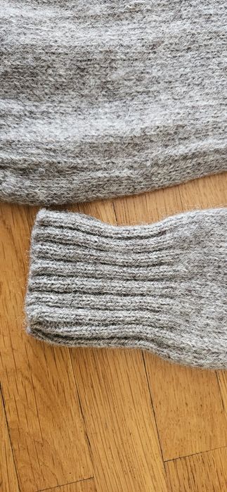 Мъжки пуловер, XS размер