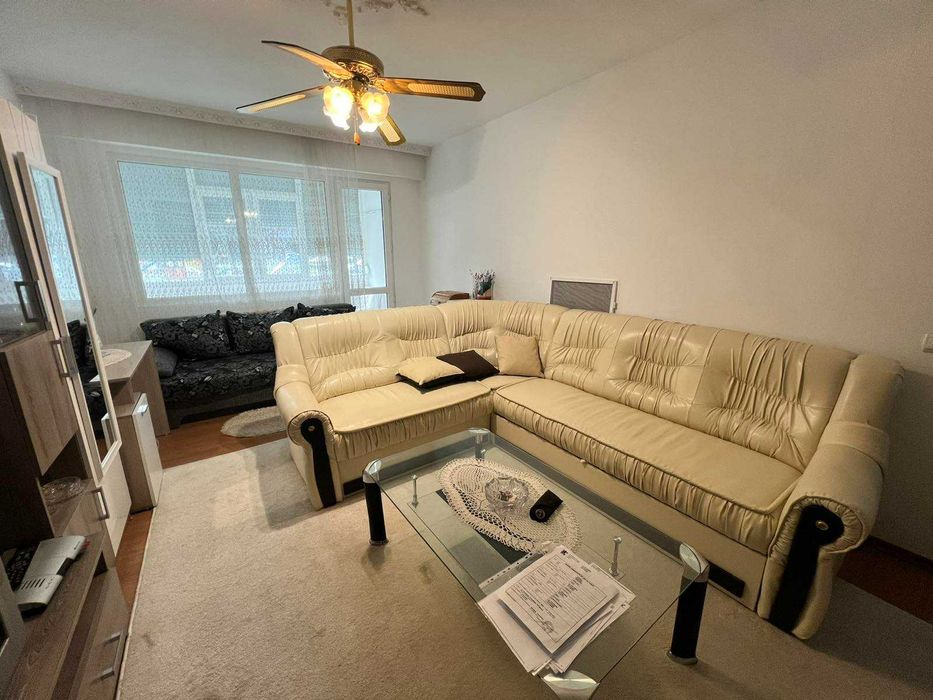 Продава се Двустаен апартамент в Търговище, Запад 2 - 56 кв.м за 729 €/кв.м - Снимка #1