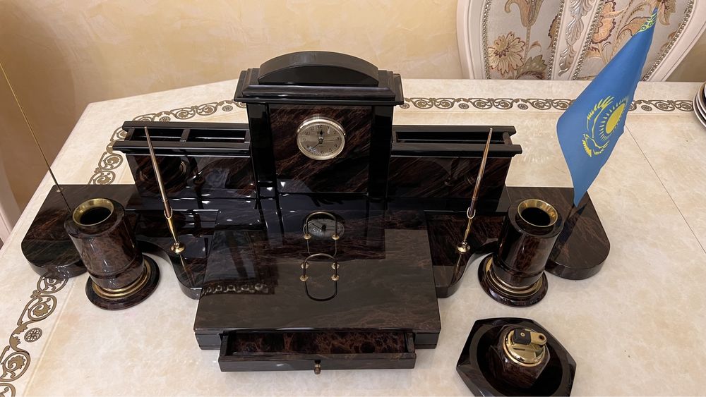 Настольный органайзер для руководителя