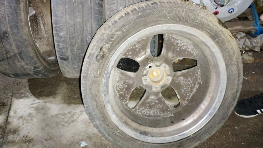 4 броя Алуминиеви джанти BMW 18 Dotz Las Vegas 5x120 Bridgestone/ Vred