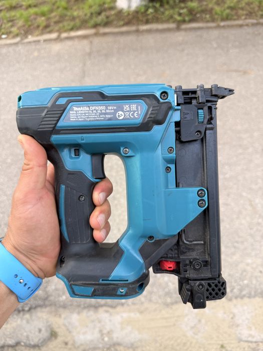 Pistol cuie makita dfn 350