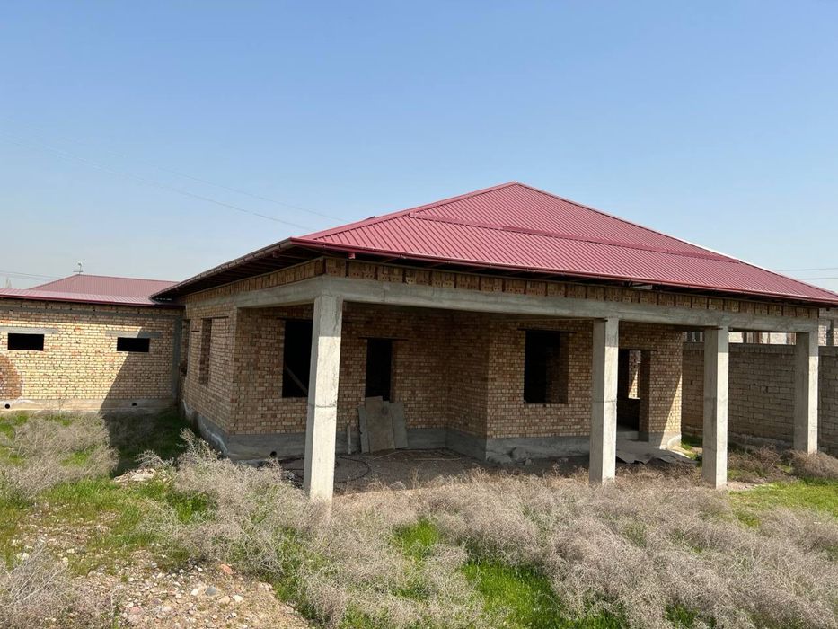 Продается дом 6 соток и в подарок идет дача на 12 соток