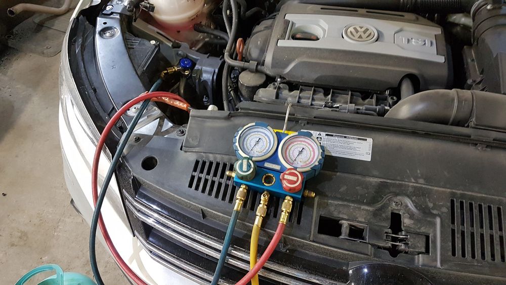 Заправка автокондиционеров.