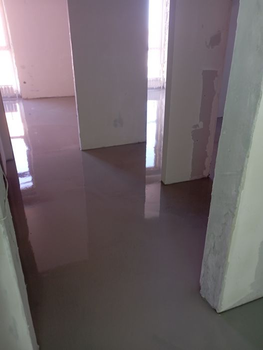 Наливной пол. Стяжка пола.