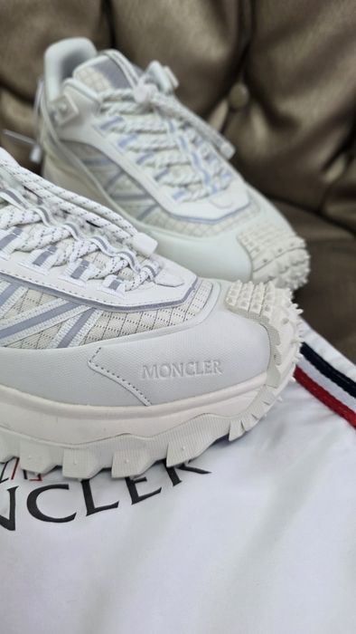 Mаратонки Moncler налични