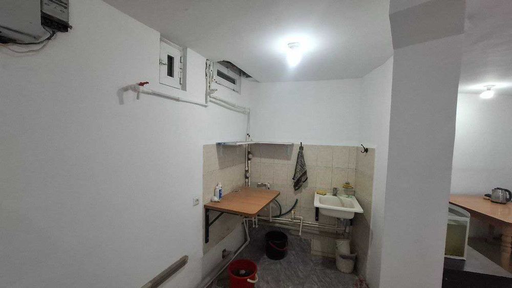 Нежилое Подвальное помещение массив кизил шарк 33кв.м