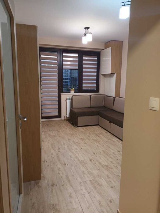 Дава се под наем Двустаен апартамент в София, Младост 4 - 58 кв.м за 648.21 € - Снимка #1