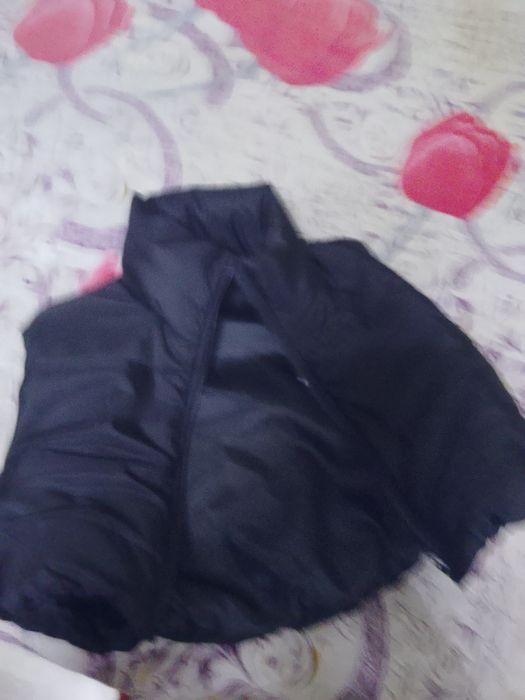 Продам безрукавку